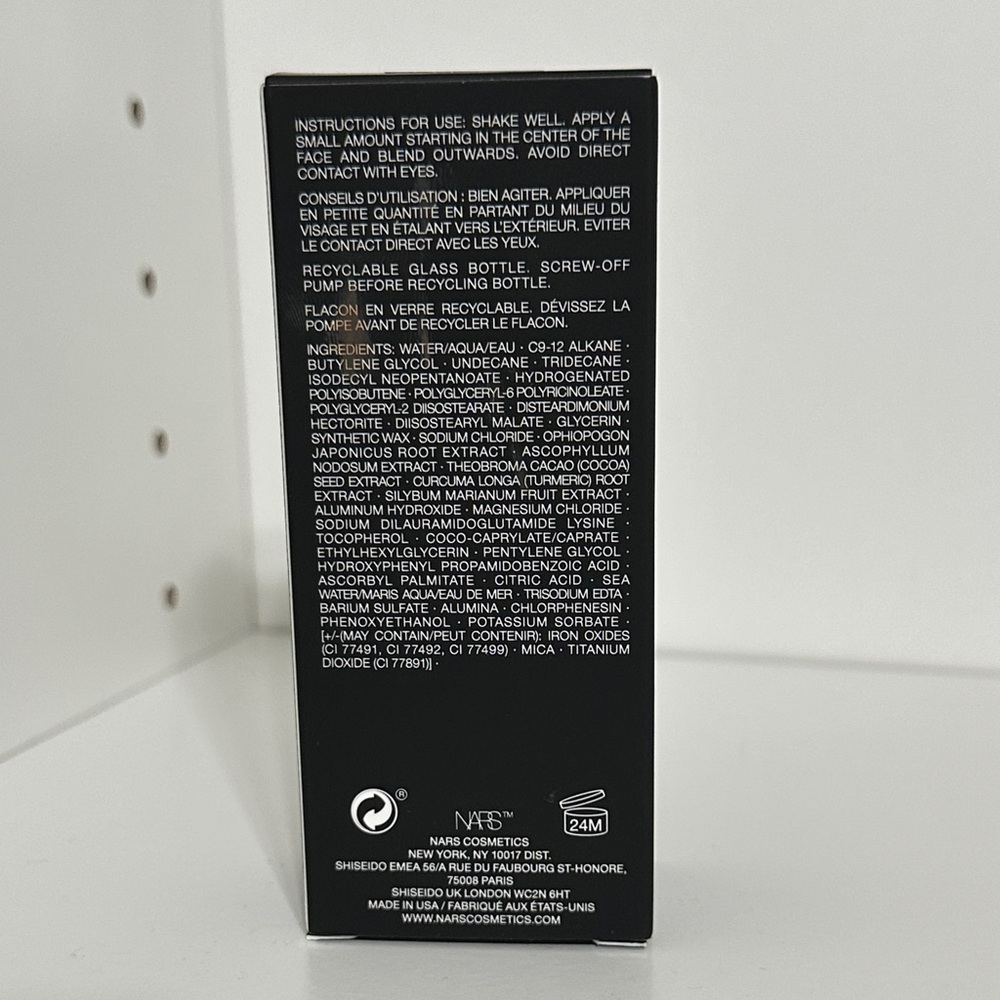 Light 2 Mont Blanc—NARS Light Reflecting Foundation - Picture 4 of 15